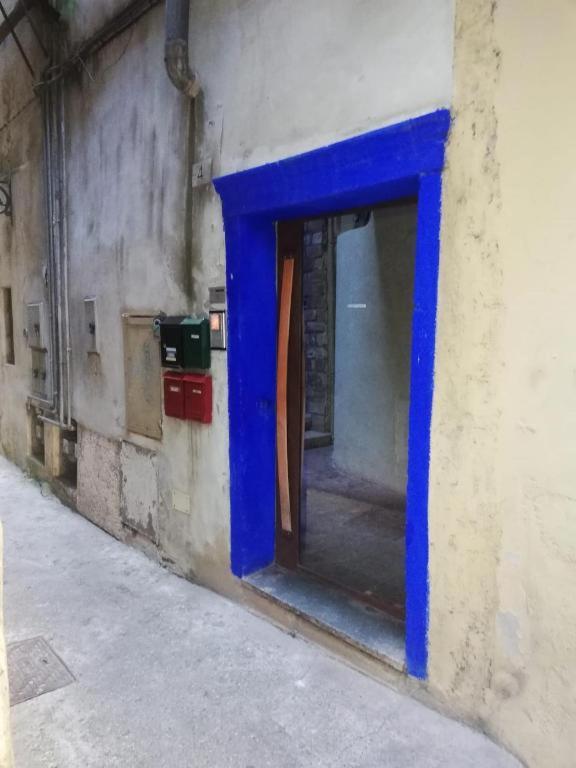 Spirit Of The Moon Apartment Brescia Bagian luar foto